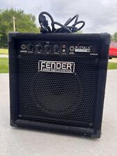 Alto-falante Fender Rumble 15 Bass Combo Amp 15W Amp 1x8. Excelente condição comprar usado  Enviando para Brazil
