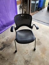 3 cadeiras laterais Herman Miller - 1 braços e rodas - 2x sem braços ou rodas comprar usado  Enviando para Brazil