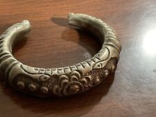 Antiguo anillo de brazo de metal hermoso de colección, usado segunda mano  Embacar hacia Argentina