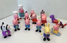 Lote de 15 figuras de personajes de Peppa Pig de George Rebecca Zaza dragón dinosaurio segunda mano  Embacar hacia Argentina