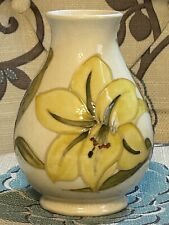 Vintage moorcroft vase. for sale  Shipping to Ireland