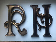 R H letras de resina aparência de madeira grande alfabeto pendurado na parede decoração para casa 14 1/2” comprar usado  Enviando para Brazil