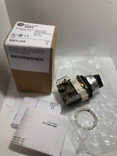 INTERRUPTOR SELECTOR ALLEN BRADLEY 800T-J2A 3 POSICIONES MANTENIDO 1NO/1NC 30MM SER. T segunda mano  Embacar hacia Argentina