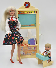 Mattel poupée barbie d'occasion  Vichy