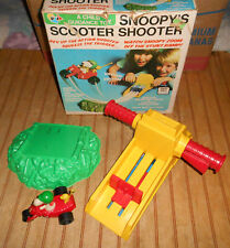 Brinquedo de tiro vintage Peanuts Snoopy's Scooter na caixa original anos 1970 funciona, usado comprar usado  Enviando para Brazil