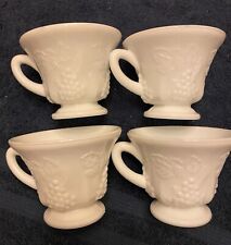 white 4 cups set for sale  Bella Vista