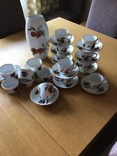 Used, Royal Worcester Evesham 9 gold Ramikins and 10 coffee cups And Saucers for sale  CANTERBURY
