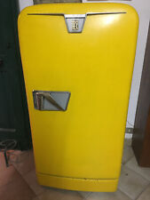 frigorifero giallo usato  Italia