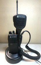 Rádio UHF Motorola HT750 403-470 MHz AAH25RDC9AA2AN com carregador e microfone comprar usado  Enviando para Brazil