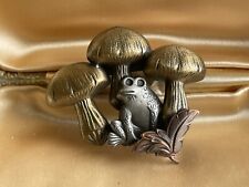 Frog toadstool brooch for sale  HASTINGS