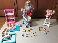 Juegos de Barbie Kelly Eating Fun, Shopping Fun y MiniMart con 3 muñecas segunda mano  Embacar hacia Argentina