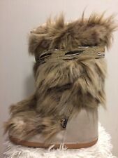 fur yeti boots for sale  HARLOW