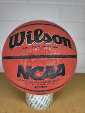 Bola de juego oficial de interior Wilson Solution de la NCAA solo para uso interior. segunda mano  Embacar hacia Argentina