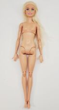 Boneca articulada Barbie Fashionistas #132 GGL22 feita para mover Millie loira nua comprar usado  Enviando para Brazil