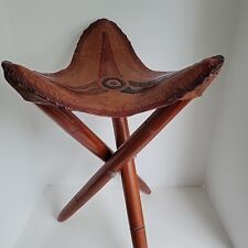 Trípode de cuero de colección silla de montar plegable asiento taburete pierna de madera azteca india occidental segunda mano  Embacar hacia Argentina
