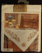 Vervaco table cloth d'occasion  Expédié en Belgium