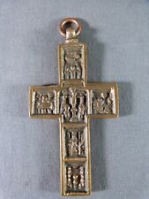 Cruz Pectoral de Bronce Crucifijo Cristo escena de la Pasión, usado segunda mano  Embacar hacia Argentina
