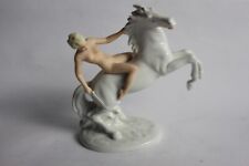Sculpture porcelaine cheval d'occasion  Seyssel