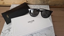 Lunettes soleil noires d'occasion  L'Isle-sur-la-Sorgue