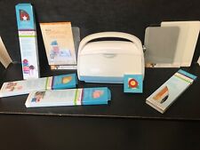 CRICUT CUTTLEBUG , Blue, Embossing and Die Cutting Machine , plus extra items for sale  Shipping to South Africa