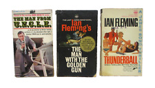 Lote de libros de James Bond Fleming Thunderball, Man Golden Gun, Man From U.N.C.L.E., PB segunda mano  Embacar hacia Argentina