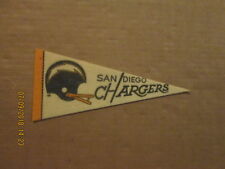 Mini pennant de futebol americano NFL San Diego Chargers vintage por volta de 1980 capacete de 2 barras comprar usado  Enviando para Brazil