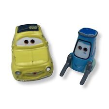 Paquete de 2 autos de juguete diecast diecast Luigi & Guido 1:55 de Disney Pixar Cars segunda mano  Embacar hacia Argentina