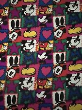 Bufanda/papelto de seda de Mickey Mouse de colección, The Disney Store 31 1/2 X 31 1/2 segunda mano  Embacar hacia Argentina