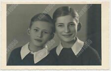 1943 Vintage Retrato de Dos Hermanos Jóvenes - Gelatina Plata Foto Original segunda mano  Embacar hacia Mexico