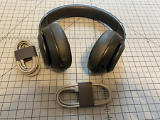 Auriculares inalámbricos Beats Studio Pro con cancelación de ruido Bluetooth - negros segunda mano  Embacar hacia Argentina