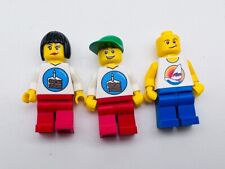 3 minifiguras LEGO vintage bolo de aniversário vela cidade pessoas chapéu verde branco comprar usado  Enviando para Brazil