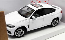 Coche modelo diecast escala 1/24 56600 - BMW X6M - blanco segunda mano  Embacar hacia Argentina