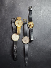 Lote muito bom de quatro relógios de pulso com moedas reais de uma propriedade comprar usado  Enviando para Brazil