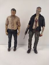 "Figuras de acción McFarlane incompletas de 5" de Rick Grimes & Zombi Merle" de Walking Dead segunda mano  Embacar hacia Argentina