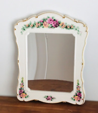 Espelho vintage de cerâmica branca com design de rosas e acabamento dourado. comprar usado  Enviando para Brazil