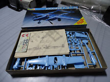 Maquette avion lockheed d'occasion  Brunoy