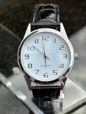 Reloj básico de moda de cuarzo unisex con correa de imitación de cuero marrón, batería nueva, usado segunda mano  Embacar hacia Argentina