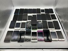 Lote de 37 iPhones Apple antigos modelos mistos não testados não funcionando/quebrados para peças comprar usado  Enviando para Brazil