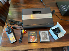 Consola Atari 7800 Mod Compuesto, Mando, Fuente de Alimentación y 2 Juegos - Grietas segunda mano  Embacar hacia Argentina