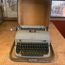 Vintage Remington Rand Quiet-Riter Miracle Tab Typewriter With Case, used for sale  Shipping to South Africa