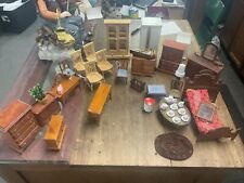 Lote de muebles vintage de madera y metal para casa de muñecas segunda mano  Embacar hacia Argentina