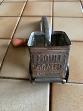Mouli grater made d'occasion  Beaurieux