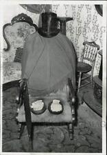 Usado, 1965 Press Photo moldes de gesso das mãos de Abe Lincoln exibidos em Minnesota. comprar usado  Enviando para Brazil