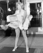 Marilyn monroe iconic d'occasion  Expédié en Belgium