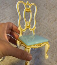 Substituição de cadeira vaidade boneca Cinderela Disney comprar usado  Enviando para Brazil