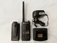 Rádio bidirecional Motorola RDM2070D Walmart VHF com novo fone de ouvido fone de ouvido comprar usado  Enviando para Brazil