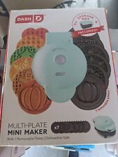 DASH MULTI-PLATE MINI WAFFLE MAKER WITH 7 INTERCHANGEABLE PLATES / HOLIDAY, used for sale  Shipping to South Africa