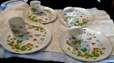 4 pratos de lanche/almoço de porcelana Royal Crown vintage morangos e borboletas, usado comprar usado  Enviando para Brazil