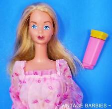 Boneca Barbie Beijando Vintage #2597 com Vestido Original e Batom Excelente ~ Década de 1980 comprar usado  Enviando para Brazil
