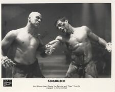 Foto original de luta descalço do kickboxer Jean Claude Van Damme Michel Qissi comprar usado  Enviando para Brazil